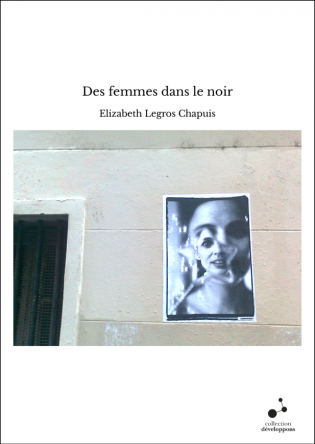 Des femmes dans le noir