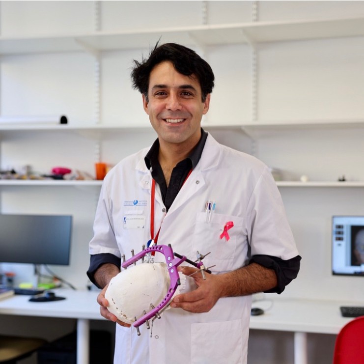 Roman Hossein Khonsari
