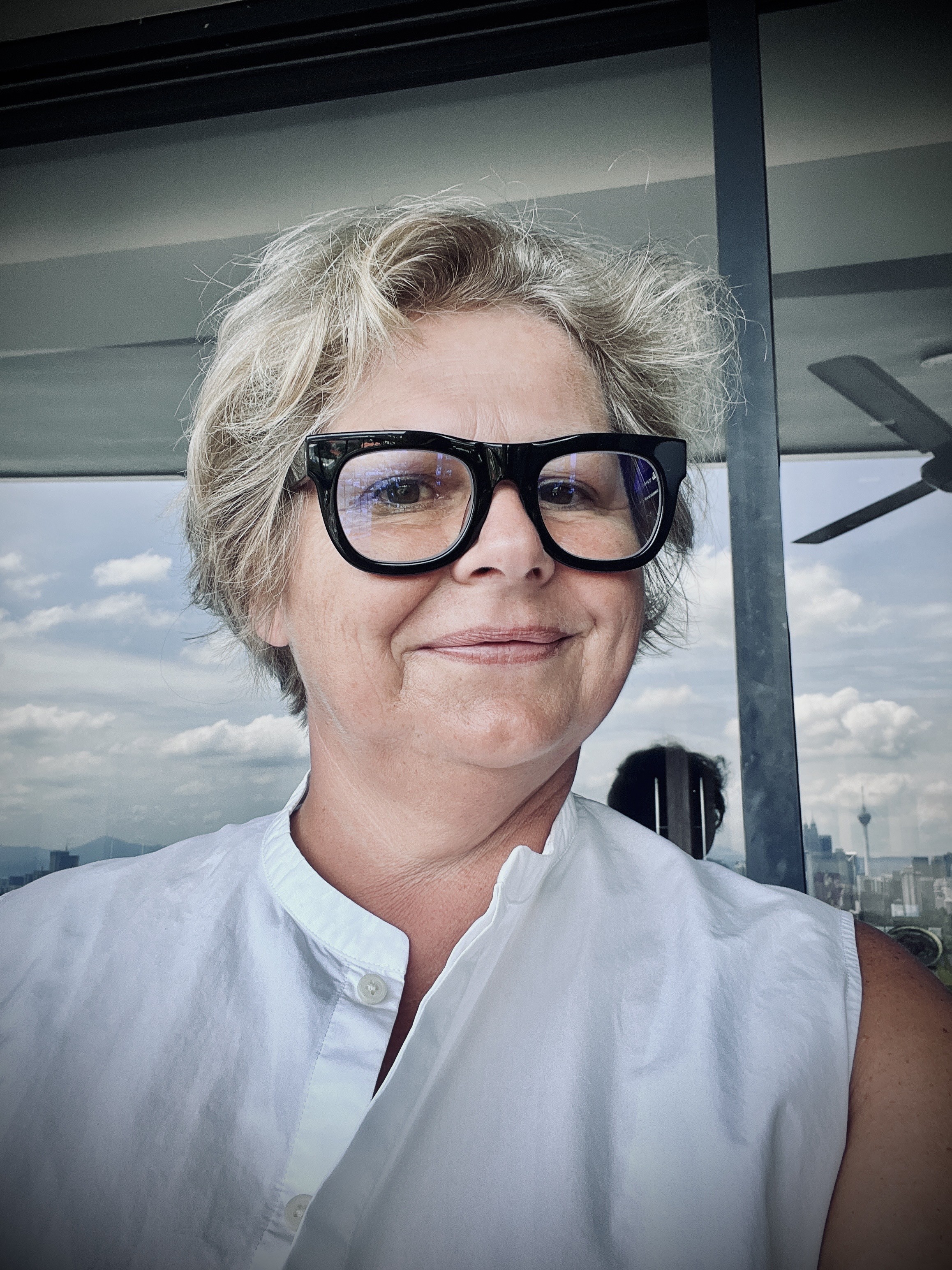 CLAIRE LASSONNERY